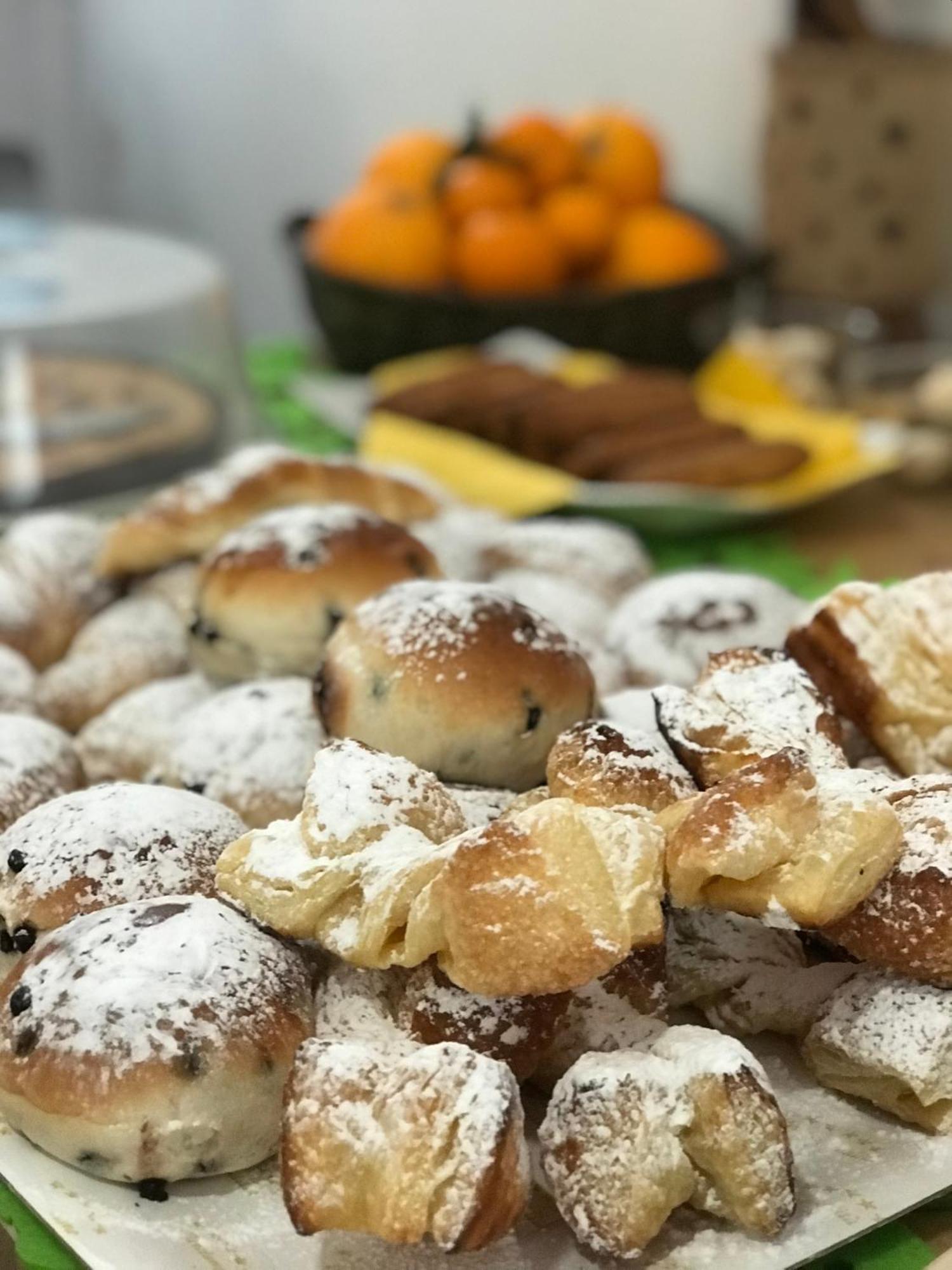 Lealbe Di Sicilia Bed & Breakfast ปาแลร์โม ภายนอก รูปภาพ