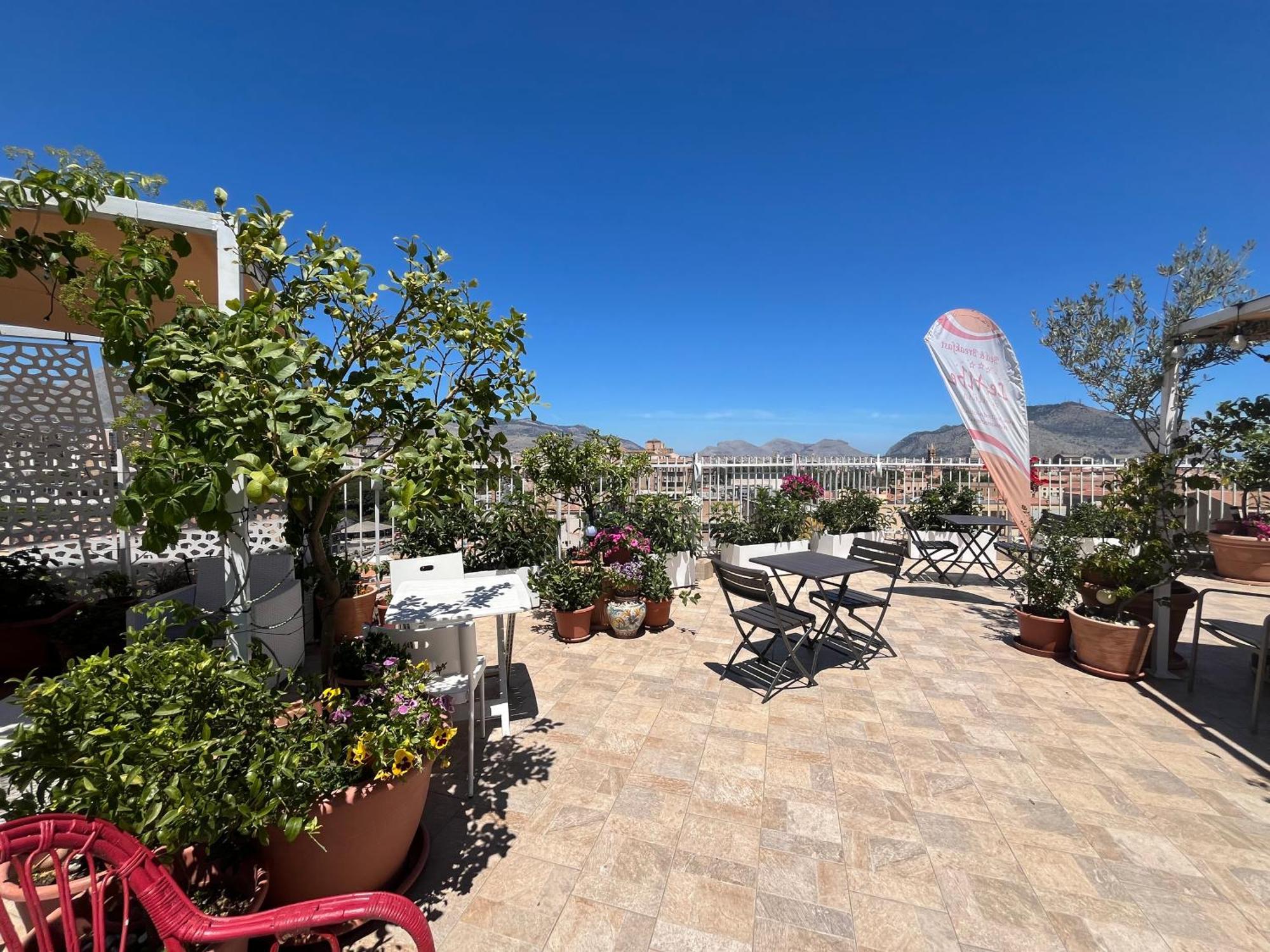 Lealbe Di Sicilia Bed & Breakfast ปาแลร์โม ภายนอก รูปภาพ