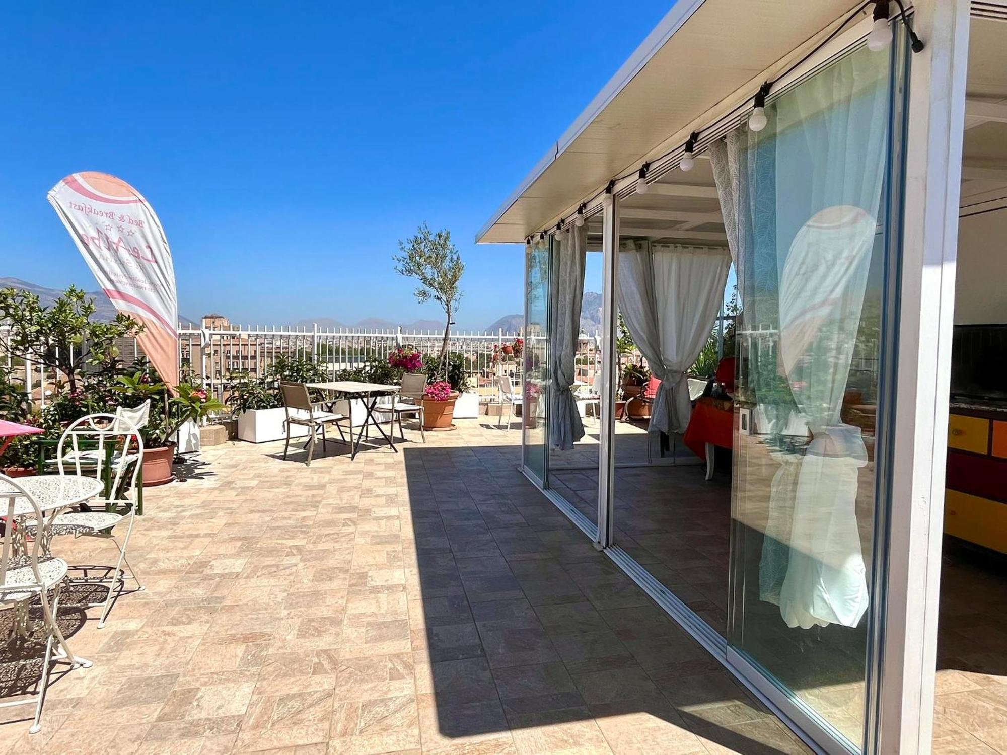 Lealbe Di Sicilia Bed & Breakfast ปาแลร์โม ภายนอก รูปภาพ