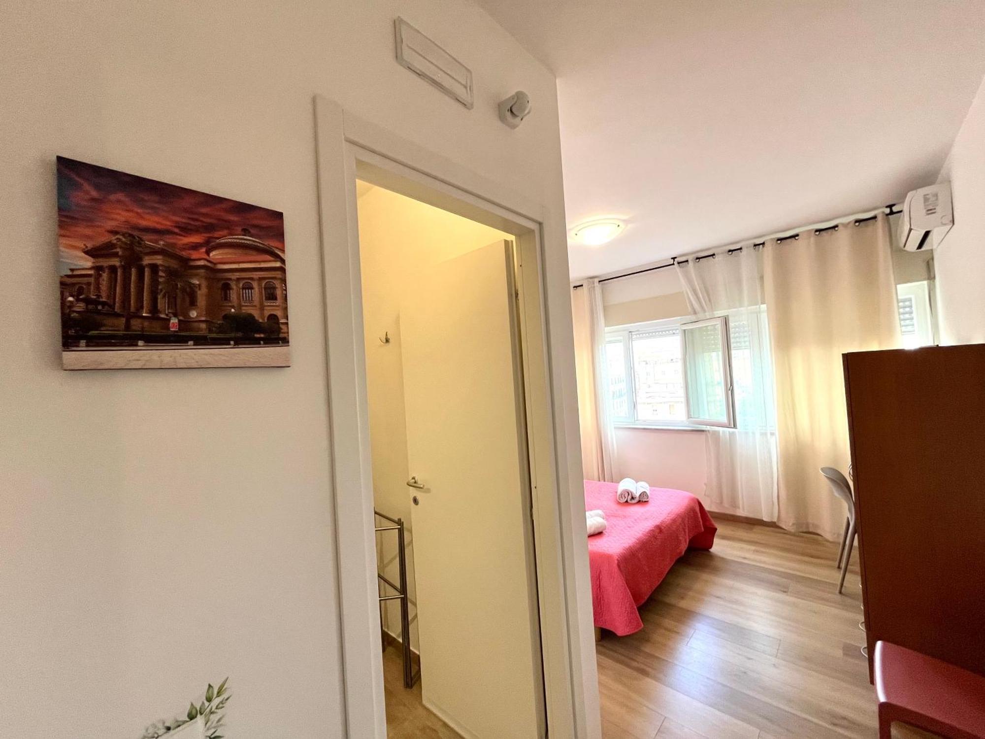 Lealbe Di Sicilia Bed & Breakfast ปาแลร์โม ภายนอก รูปภาพ